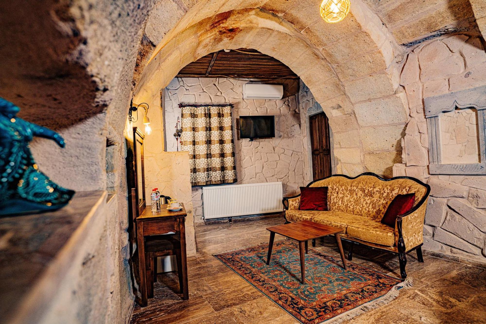 Cappadocia Caves Hotel Goreme Room photo